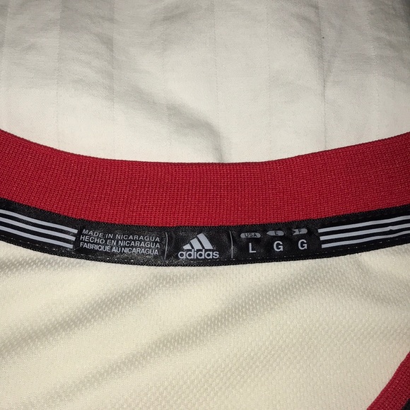 Authentic Adidas Chicago Bulls Jersey - Picture 6 of 6